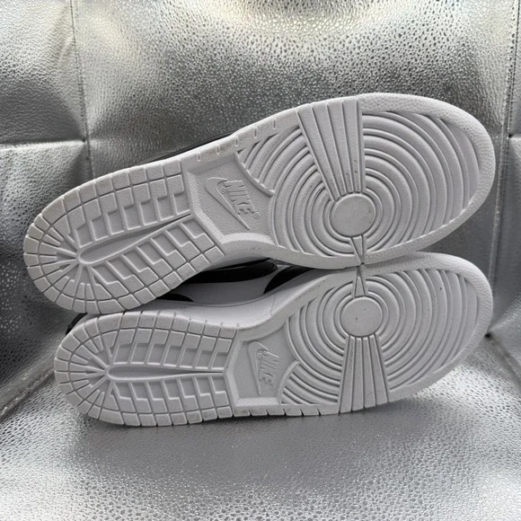 Size 10.5 AMBUSH x Nike‎ Dunk High Black White Mens Lace Up Sneakers CU7544-001 - Picture 11 of 12